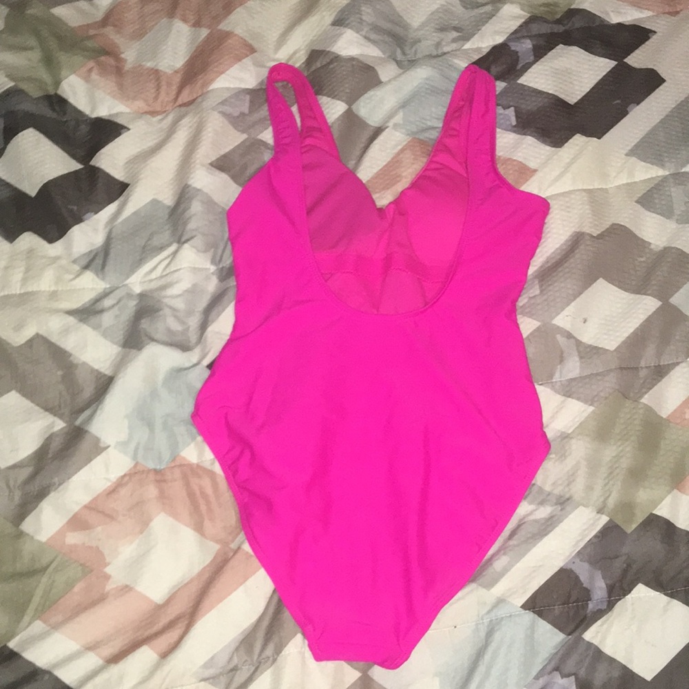 A bathing suit! - Picture 2 of 2